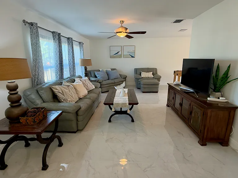 6503 Senegal Palm Way — Photo 38