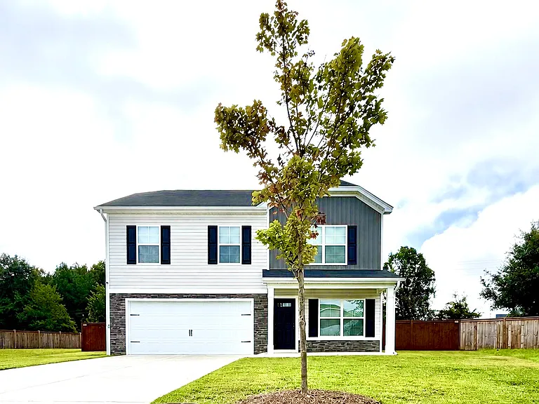 60 Ruffian Ct — Photo 1