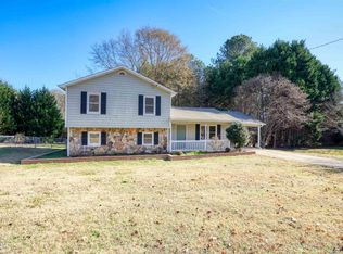1450 Marthas Ct, Lawrenceville, GA