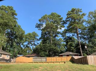 3007 Sand Dr, Huntsville, TX 77340