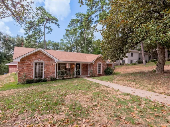 1701 25th St, Huntsville, TX 77340