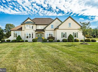 174 Blackwood Ln, Douglassville, PA 19518