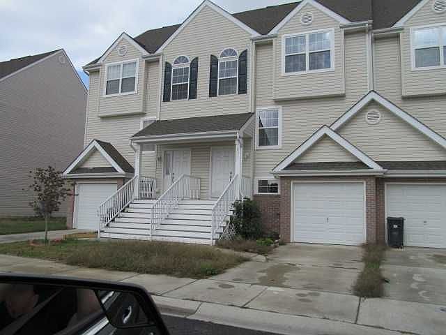 1st image of 637 Rosemary Dr #637