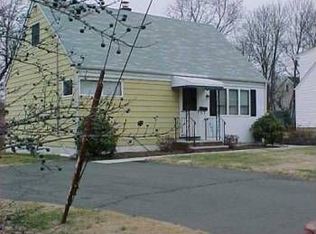 70 Tunison Rd, New Brunswick, NJ 08901