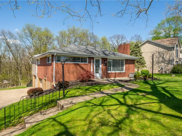 299 Maplewood Dr, McMurray, PA 15317