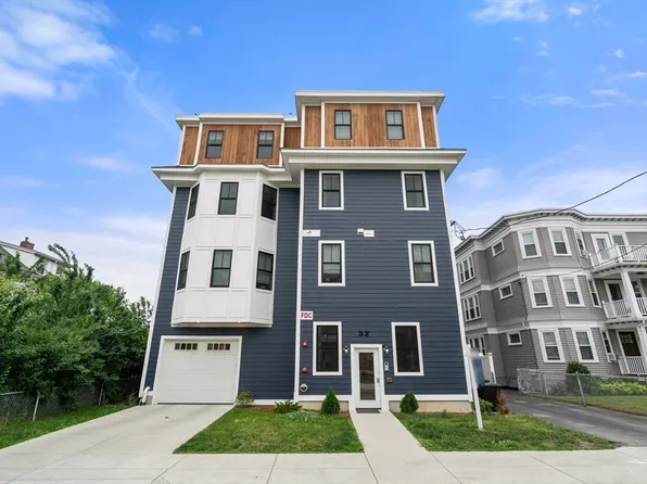 32 Pearl St #4, Dorchester, MA 02125