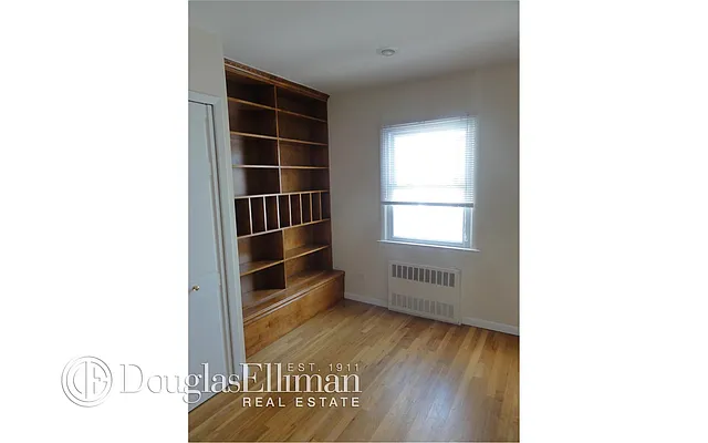 Rented by Douglas Elliman | media 8