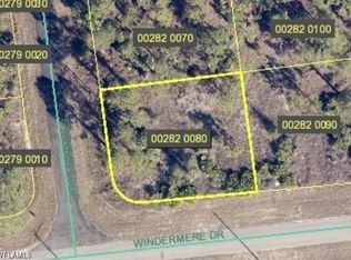 685 Stanwin Loop, Lehigh Acres, FL 33972