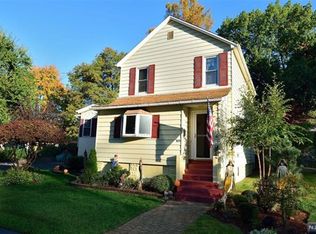 42 Monroe Ave, Dumont, NJ 07628