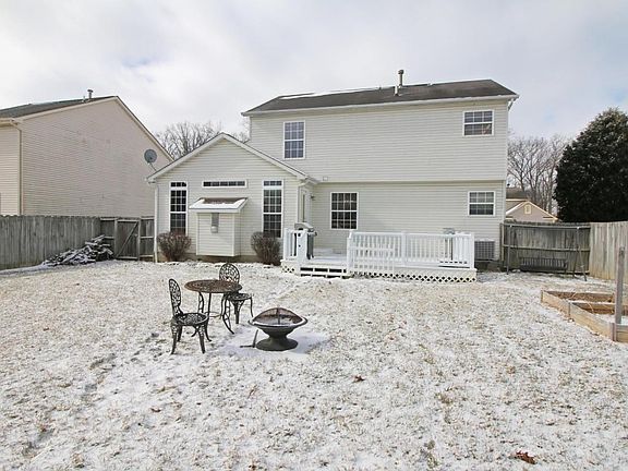 4th image of 2854 Pheasant Field Dr