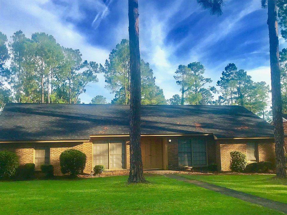 2806 Falcon Lane, Albany, GA 31721