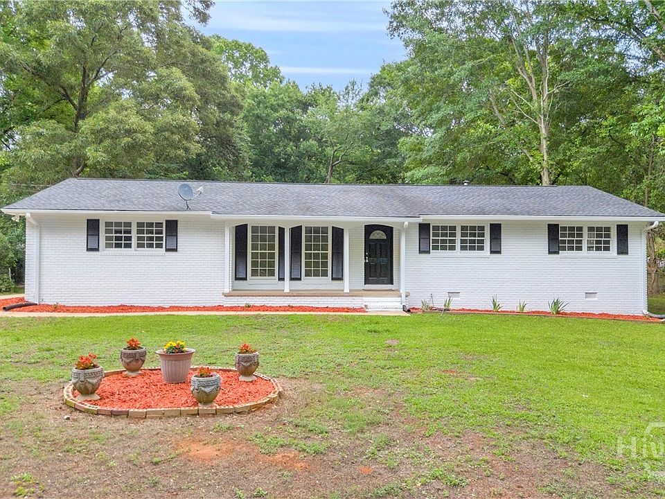 1st image of 210 Edgewood Drive