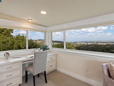 2232 Golden Rain Rd APT 1, Walnut Creek, CA, 94595