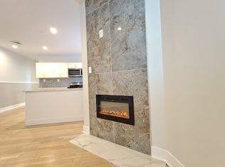 6142 Locust St #B, Philadelphia, PA 19139