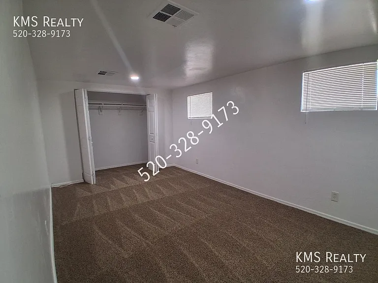 3536 E Blacklidge Dr #3 — Photo 7