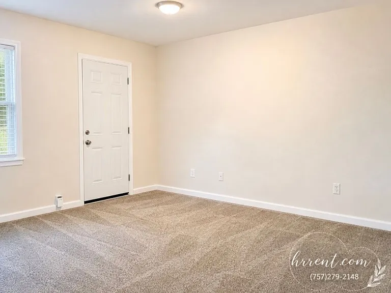 1445 Norcova Ave — Photo 8