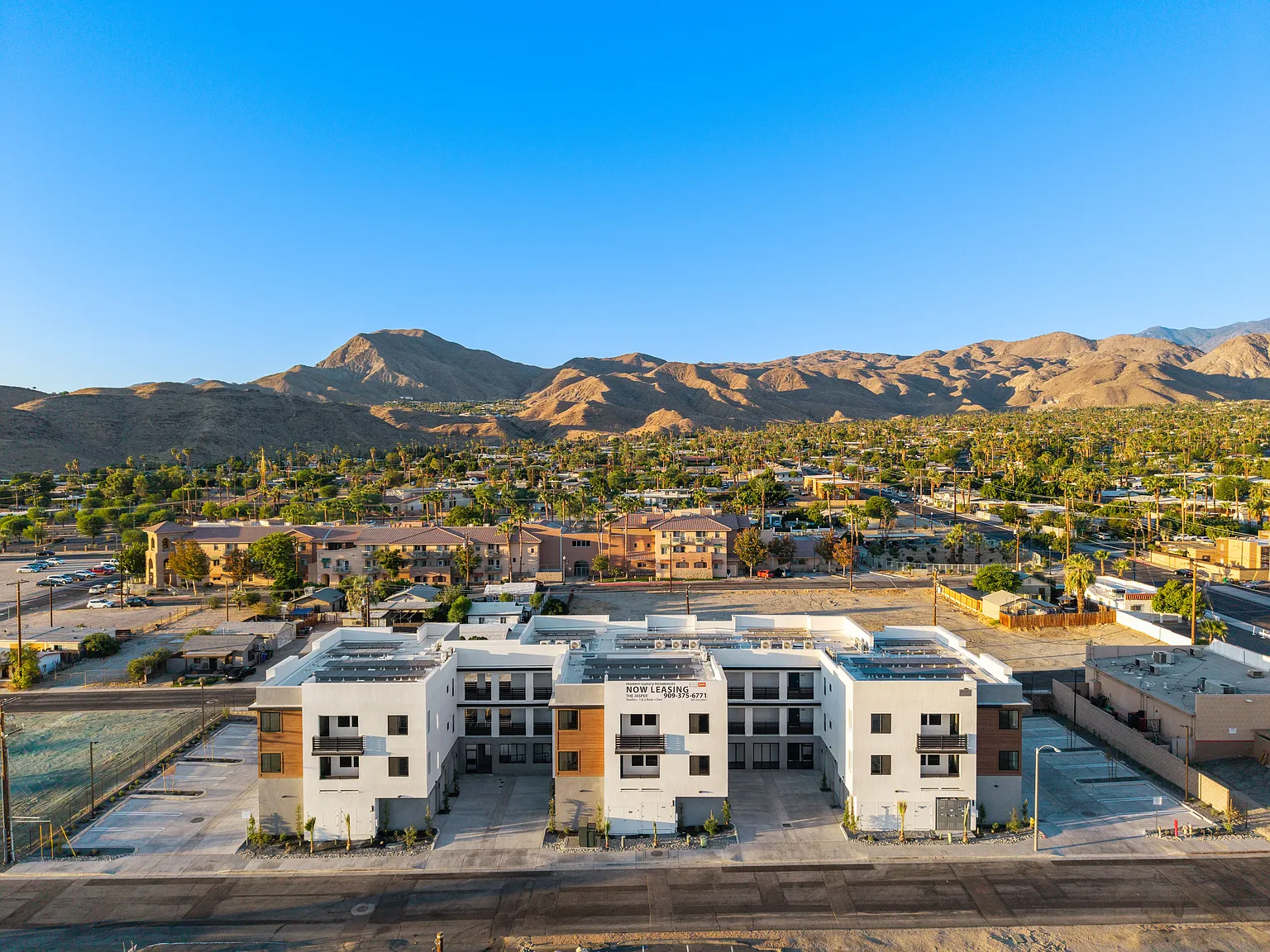 2 bed, 2.5 bath, 1332 sqft, $3,350 — Photo 3