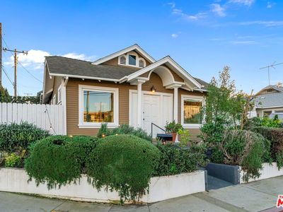 3712 E 10th St, Long Beach, CA, 90804