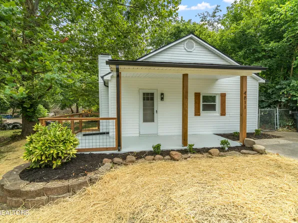 4811 Coster Rd, Knoxville, TN 37912