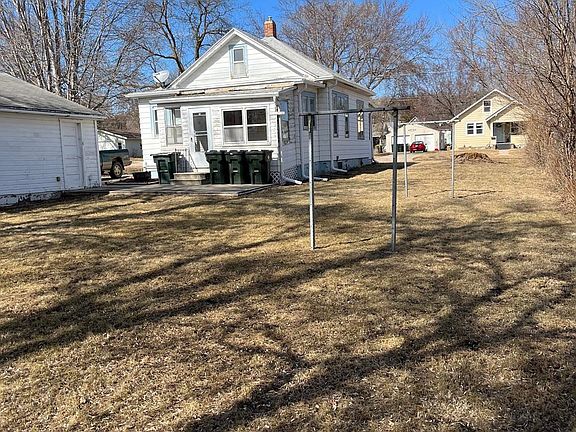 2nd image of 1616 W Willis Ave