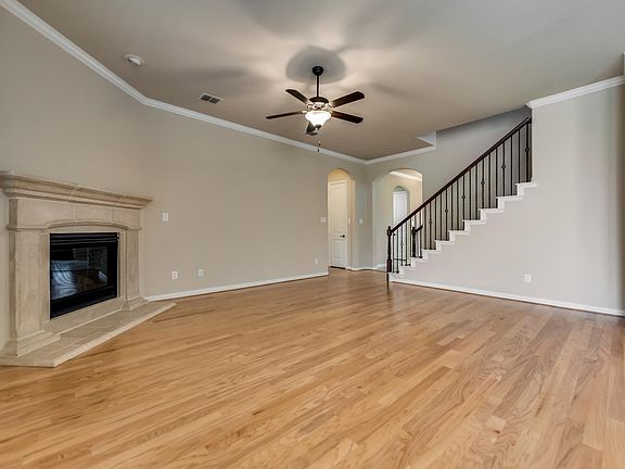 4th image of 2025 Zander Dr