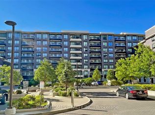 25 Water Walk Dr #508, Markham, ON L6G 0G3