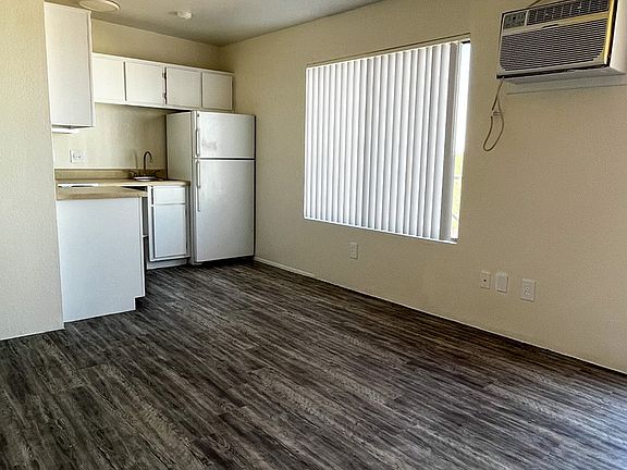2nd image of 3750 E Monte Vista Dr APT 209