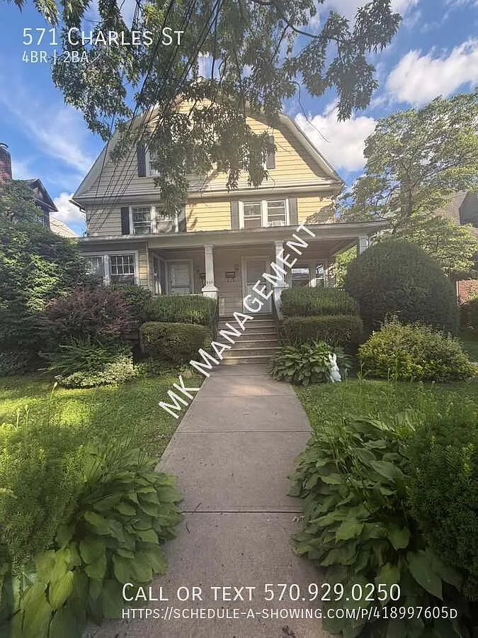 4 bed/1.5 bath — Photo 1