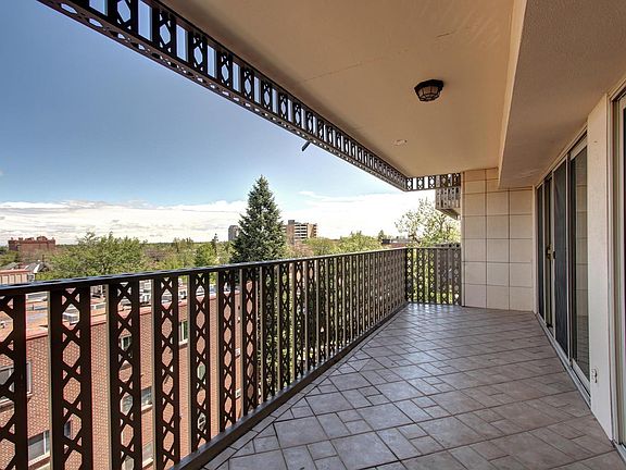 4th image of 1223 N Race St APT 603