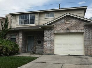 10100 Spring Place Dr, Houston, TX 77070