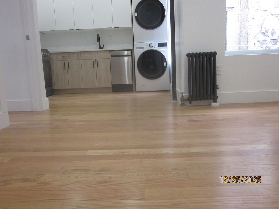 1st image of 39-25 24th St APT 19