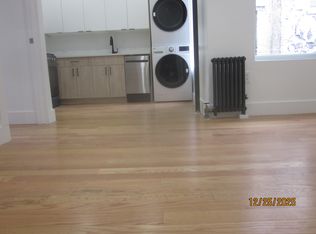 39-25 24th St APT 19, Long Island City, NY 11101
