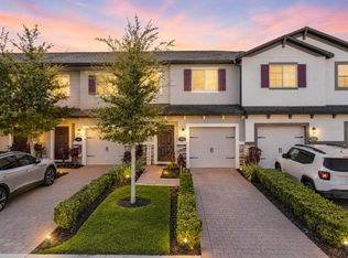 381 Smugglers Way, Apopka, FL 32712