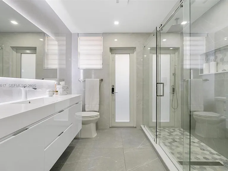 20436 SW 89th Ave #0 — Photo 16
