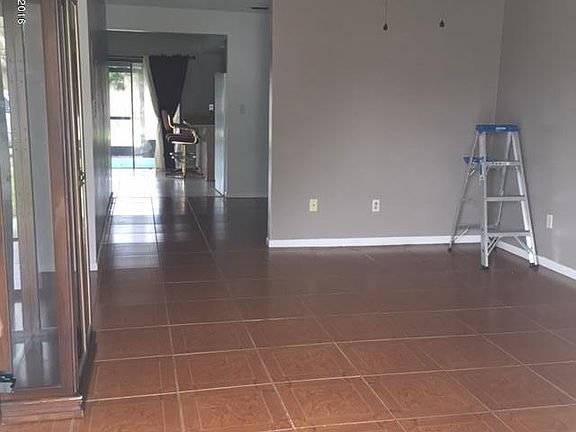 2nd image of 821 Poinciana St #0