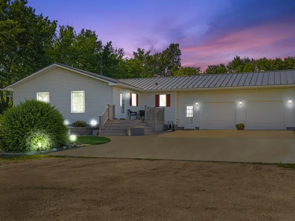 17762 461st Ave, Watertown, SD 57201