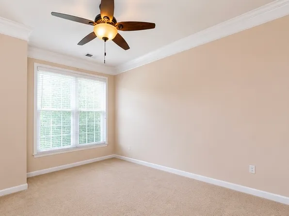 510 Sunset View Ter SE Unit 308, Leesburg, VA 20175