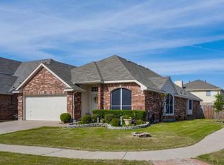 6700 Kinross Dr, Arlington, TX 76002