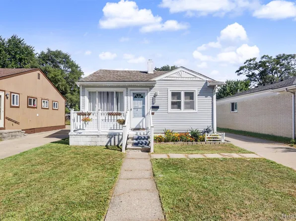28936 Birchlawn St, Garden City, MI 48135