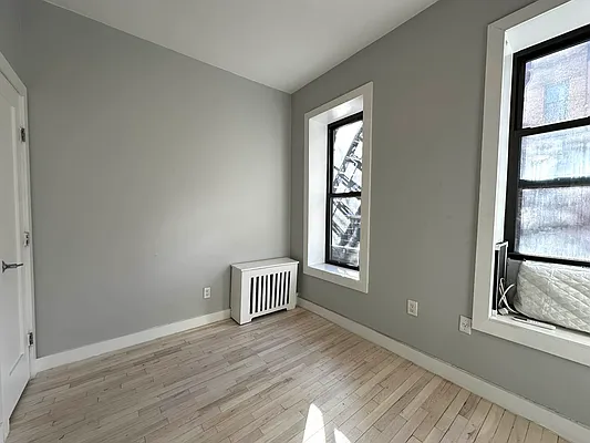 Rented by Tourma Realty LLC | media 19