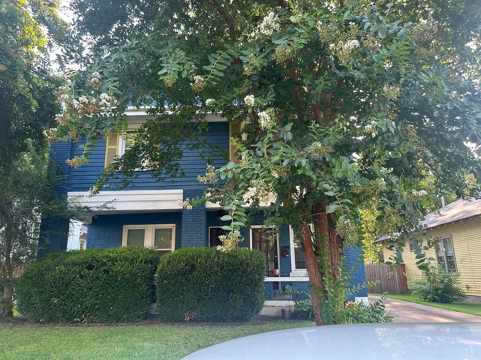 905 Meda St — Photo 1