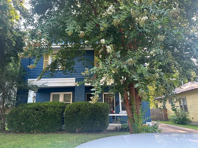 905 Meda St — Photo 1