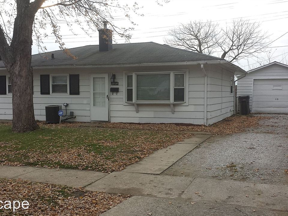 1st image of 2614 Falcon Dr
