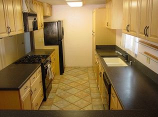 9225 Shadow Hill Rd, Santee, CA 92071