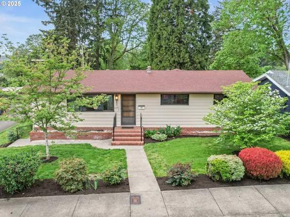 1142 High St, Gladstone, OR 97027