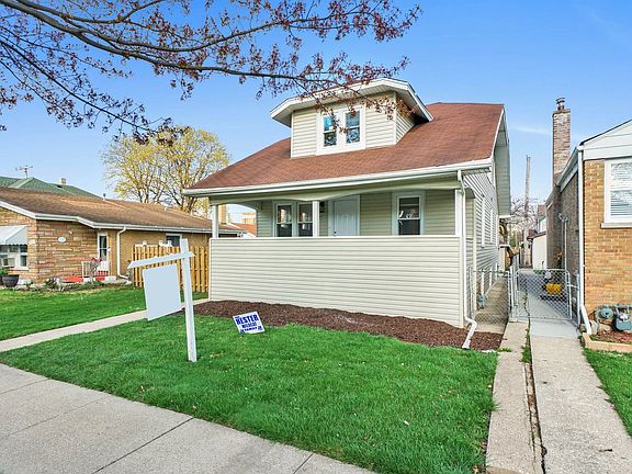 3rd image of 2923 Calwagner St