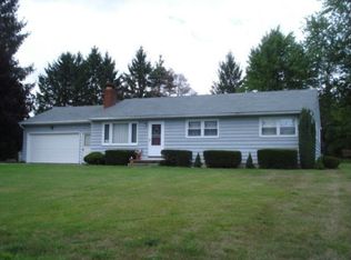 3260 Dobbins Rd, Poland, OH 44514