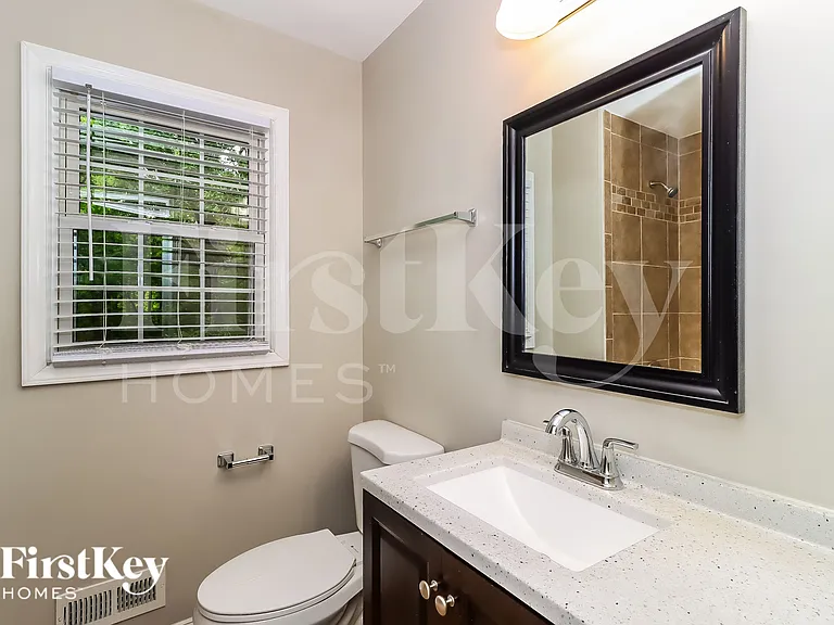 7625 Summerwood Ln — Photo 10