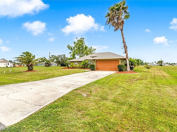 4th image of 16315 Minorca Dr