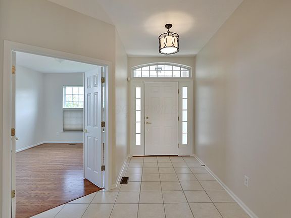 3rd image of 5037 Barkstone Dr